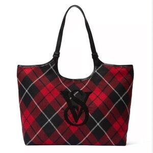 NWT Victoria’s Secret tote bag